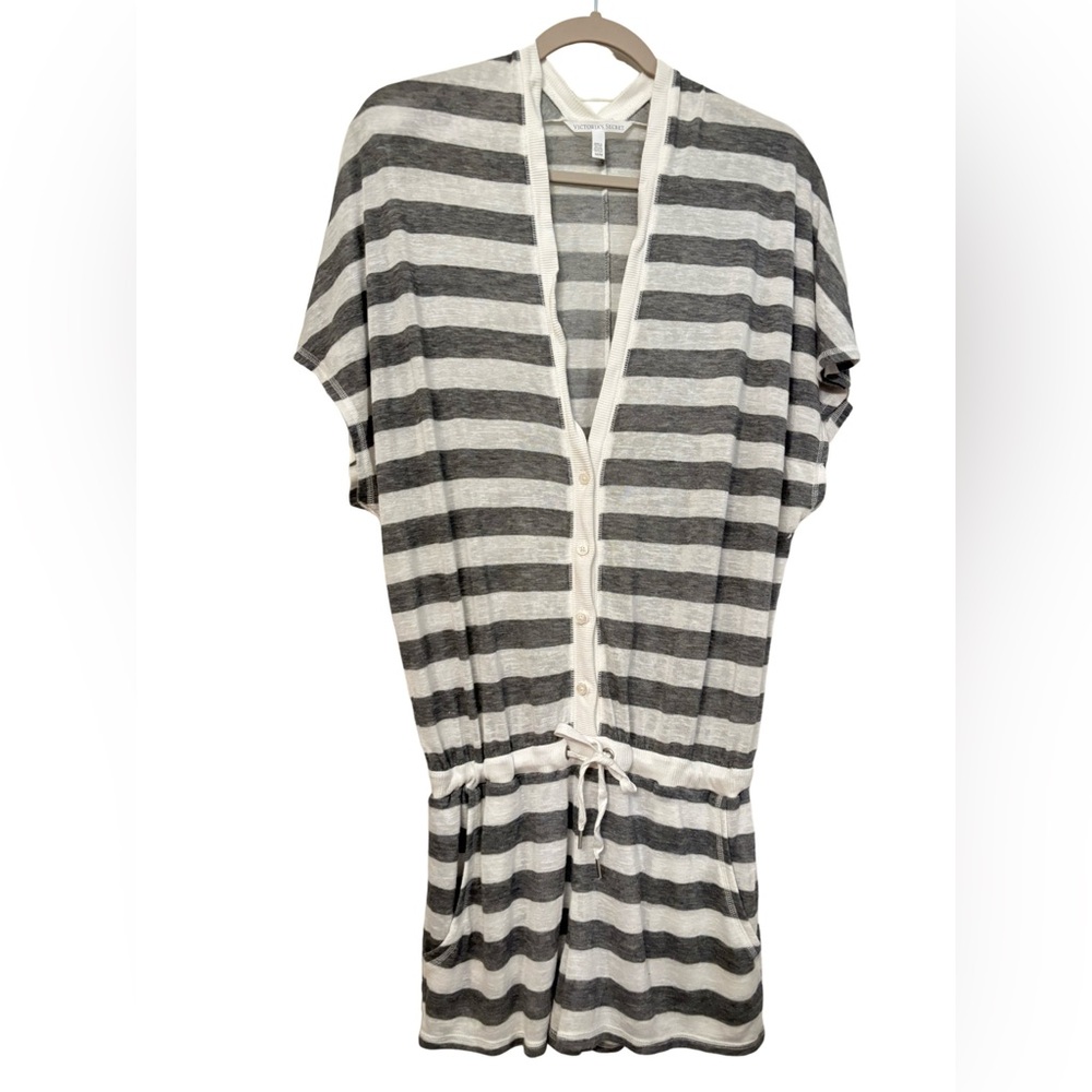 Victoria’s Secret Gray & White Striped Romper Drawstring Size M Pockets Viscose - Picture 1 of 13